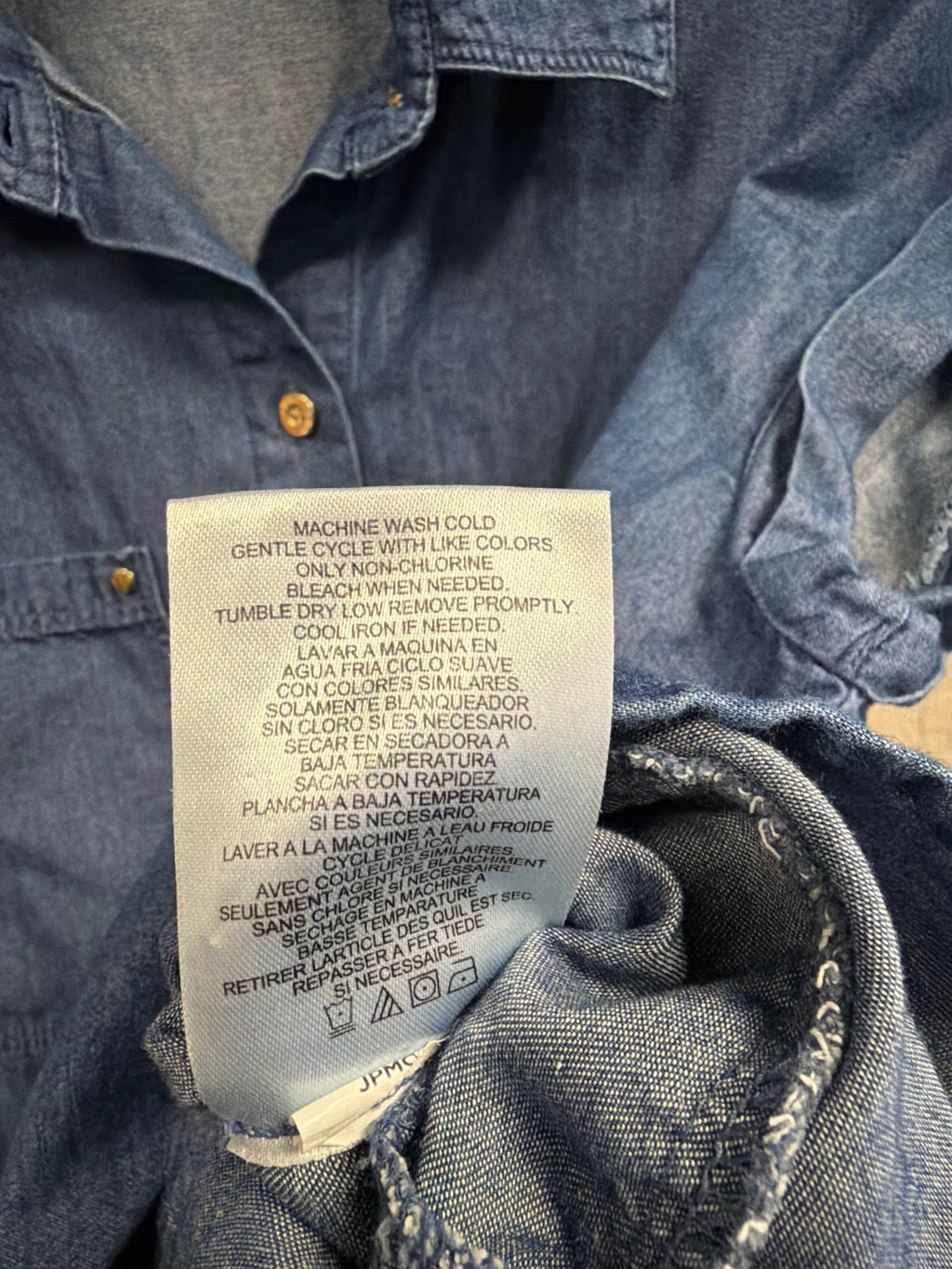 Jones NY Short-Sleeve Chambray Top