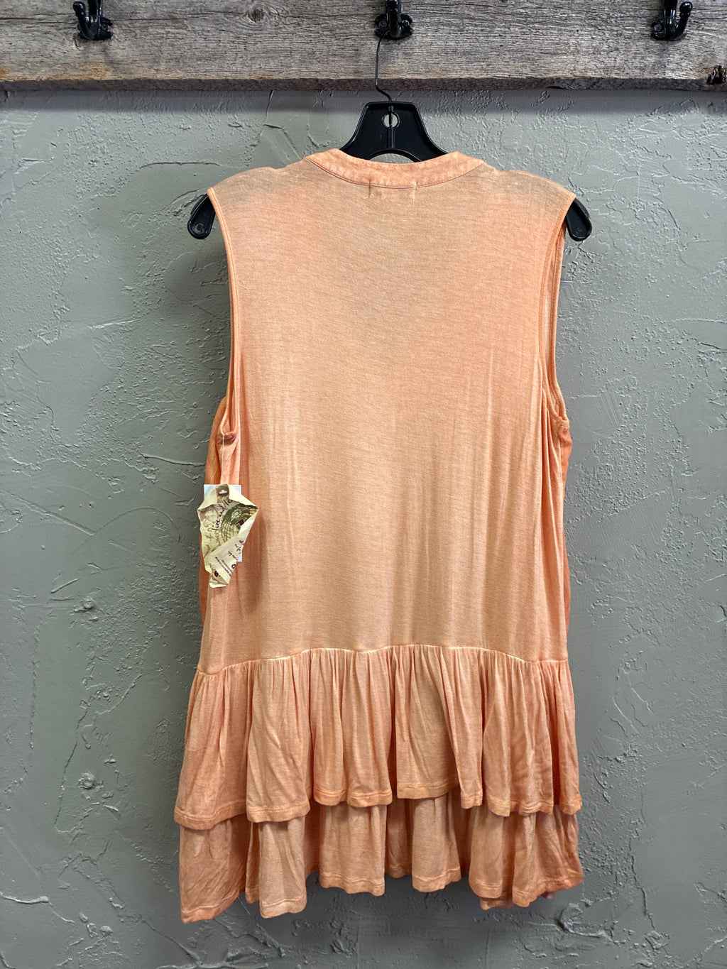 NWT One World Tiered Ruffled Tank