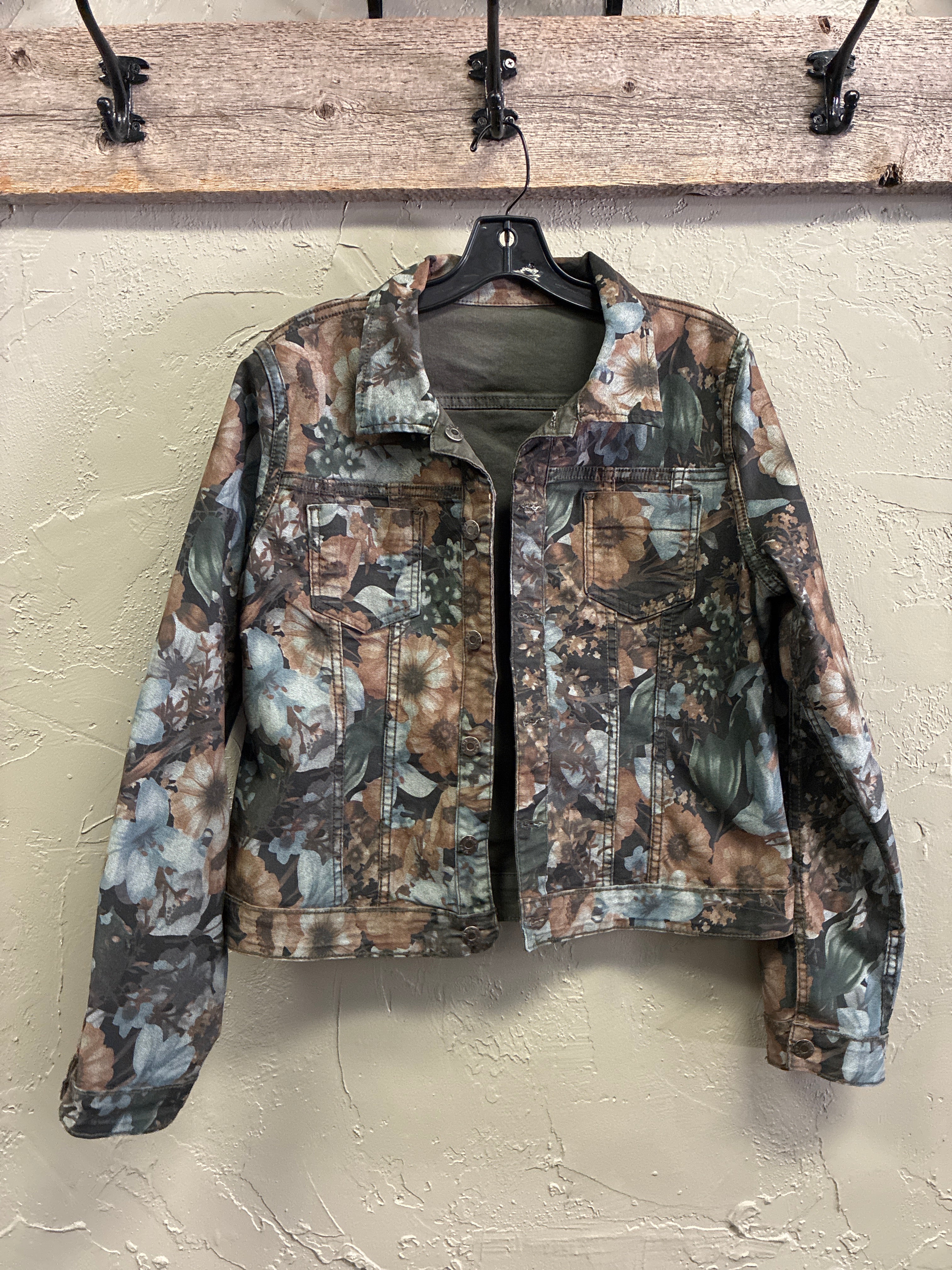 NWOT Tempo Paris Reversible Trucker Jacket (org$126)