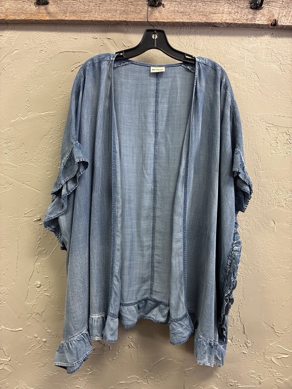 Three Bird Nest Chambray Kimono (org$78)