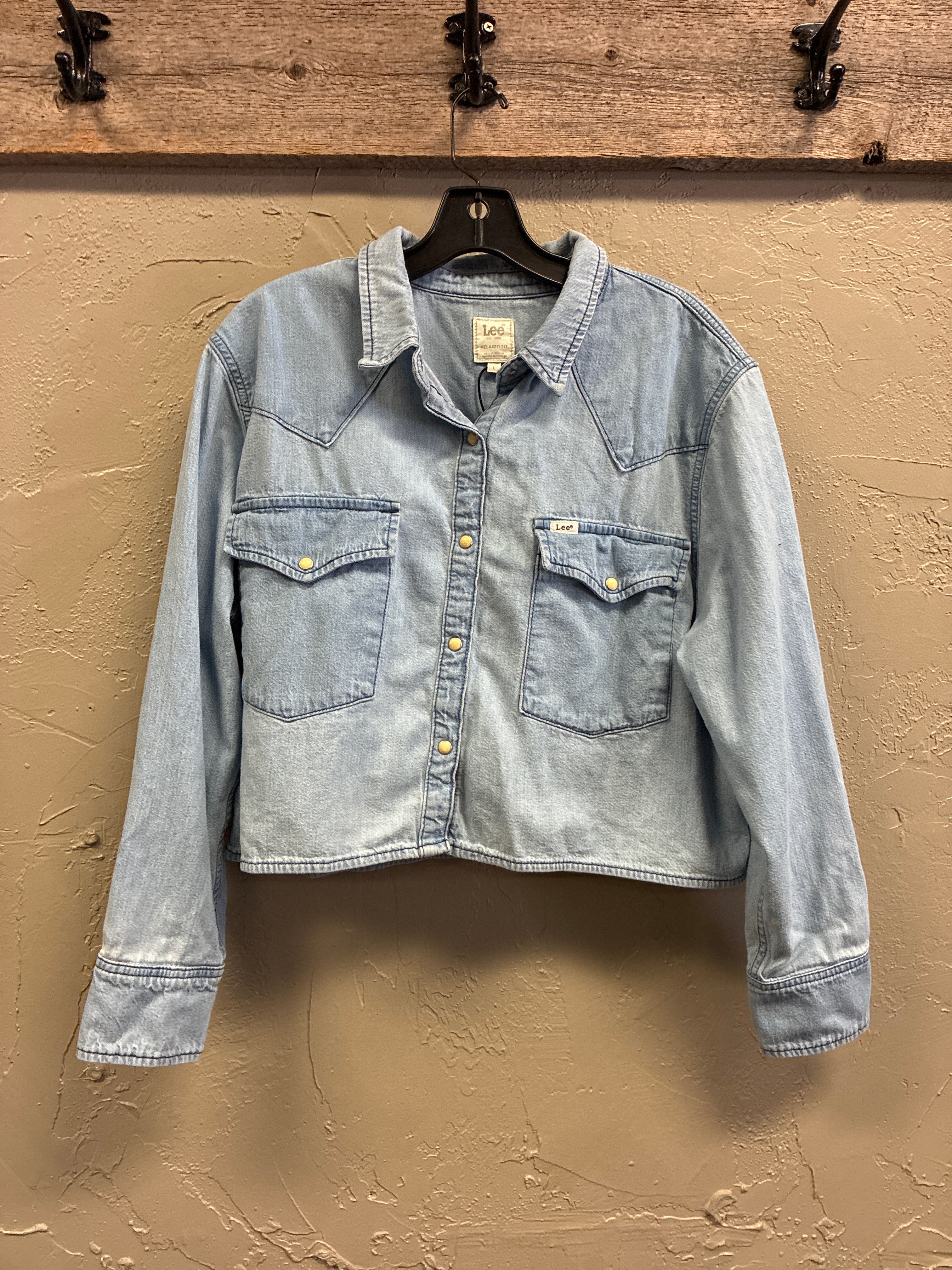 NWT Lee Bleached Crop Western Snap Shirt (org$60)