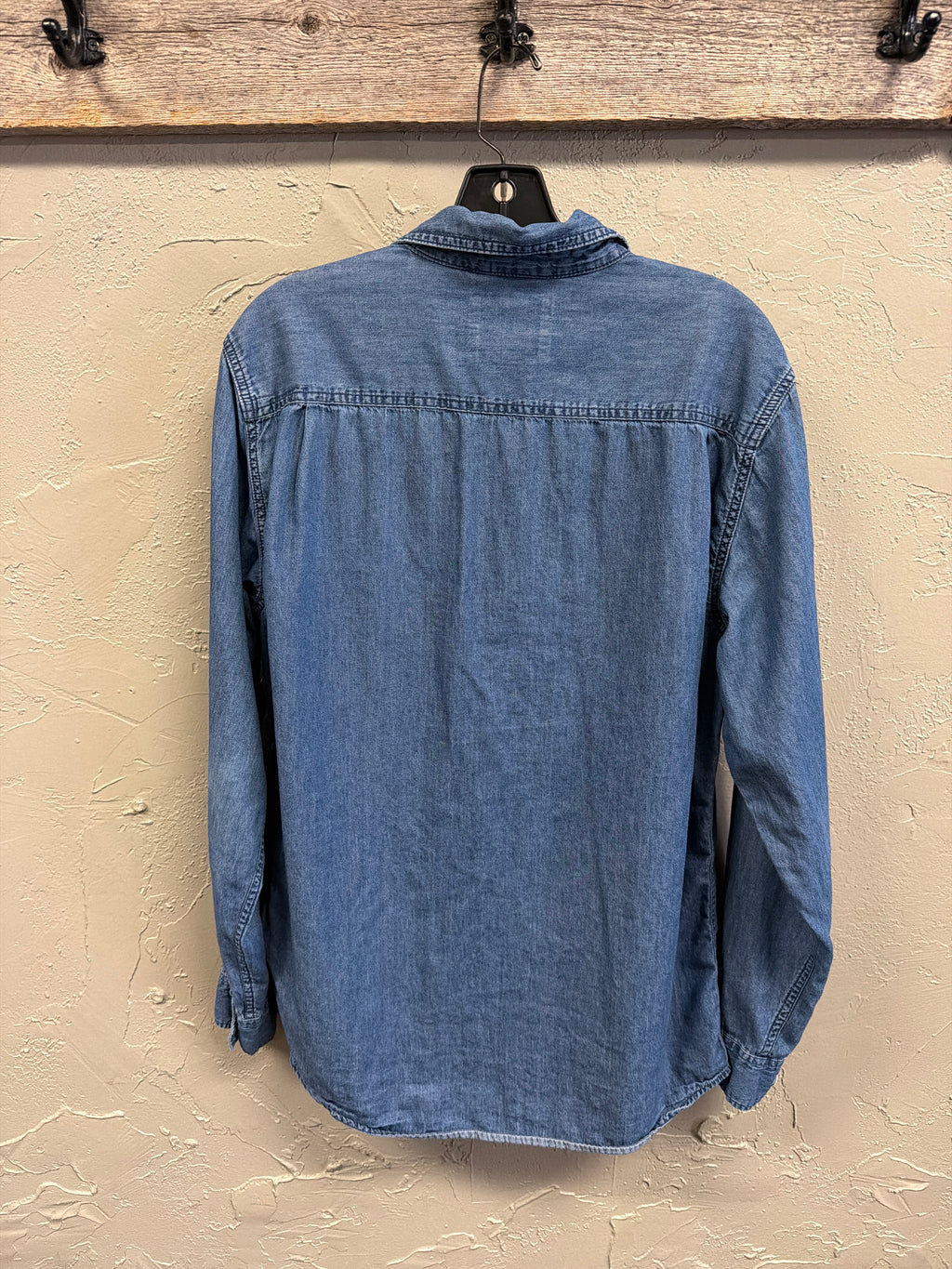 Weatherproof Chambray Shirt