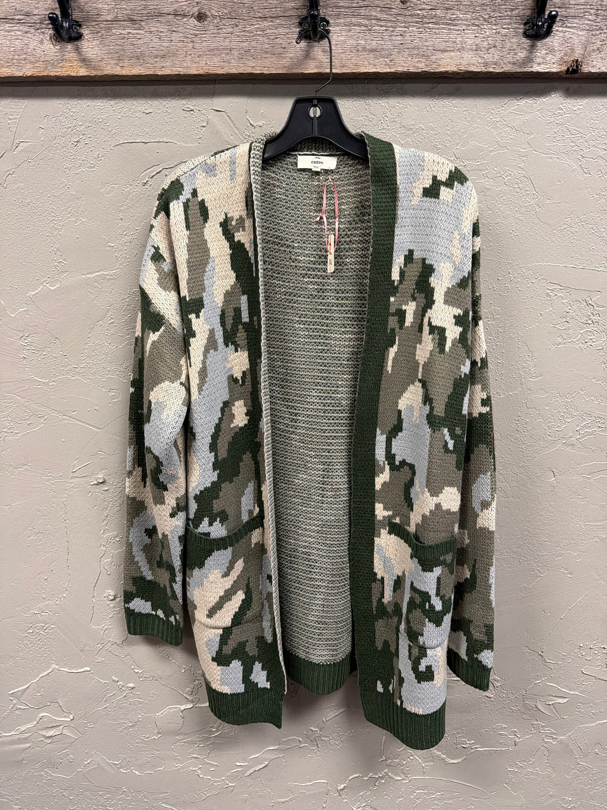 NWT Entro Woodland Camo Cardi (org$52)