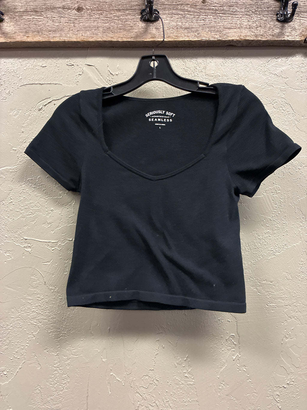 Aero Seamless Sweetheart Tee