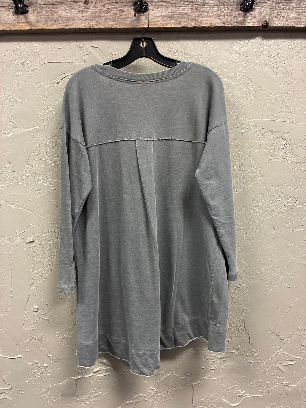 NWOT Indogo Thread Sweatshirt Tunic (org$65)