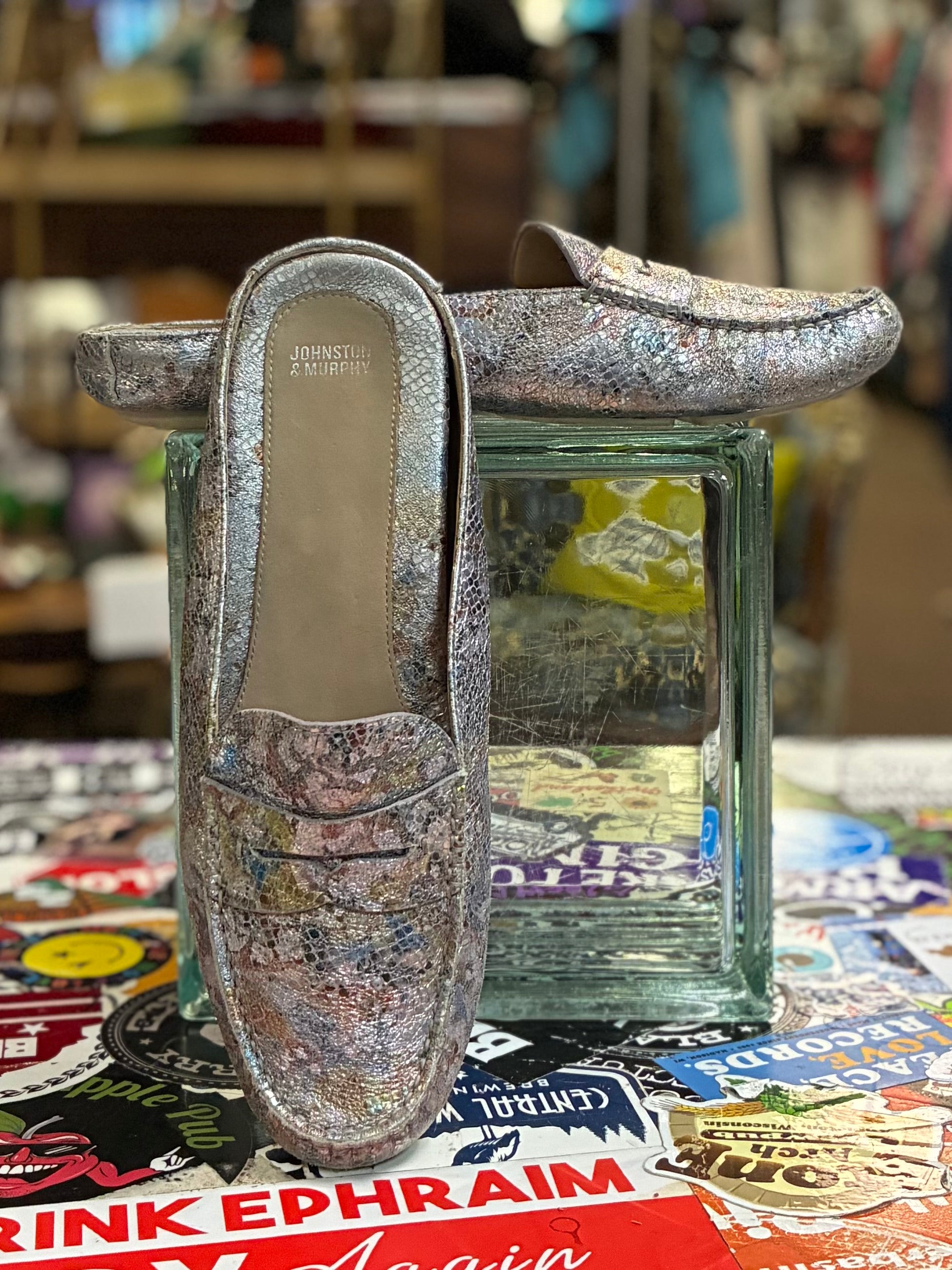 Johnston&Murphy Metallic Snakeskin Loafer (org$158)