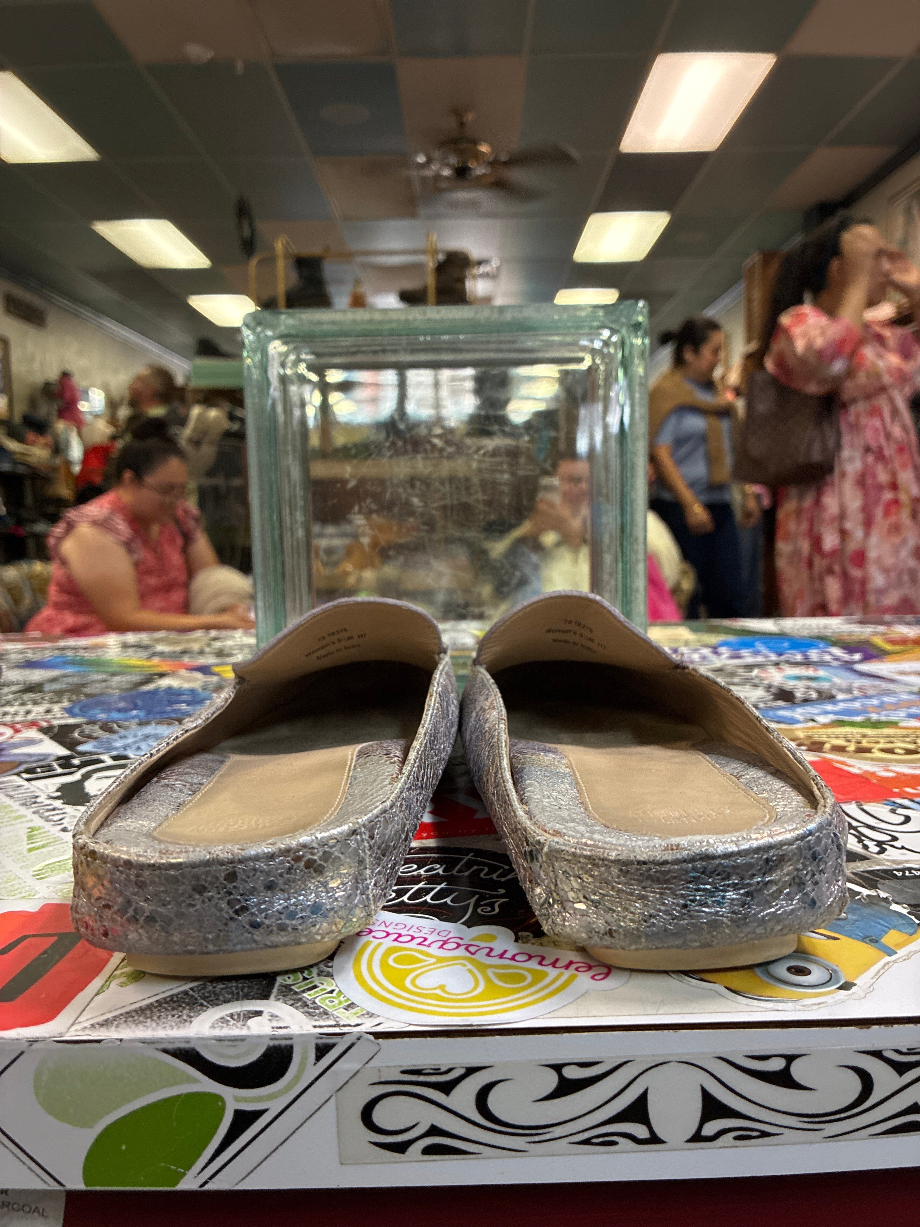 Johnston&Murphy Metallic Snakeskin Loafer (org$158)