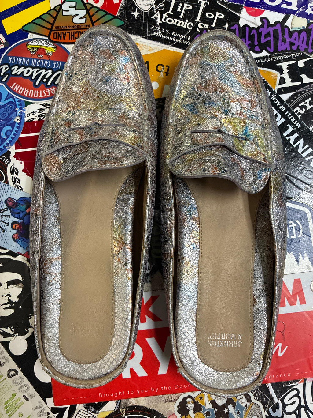 Johnston&Murphy Metallic Snakeskin Loafer (org$158)