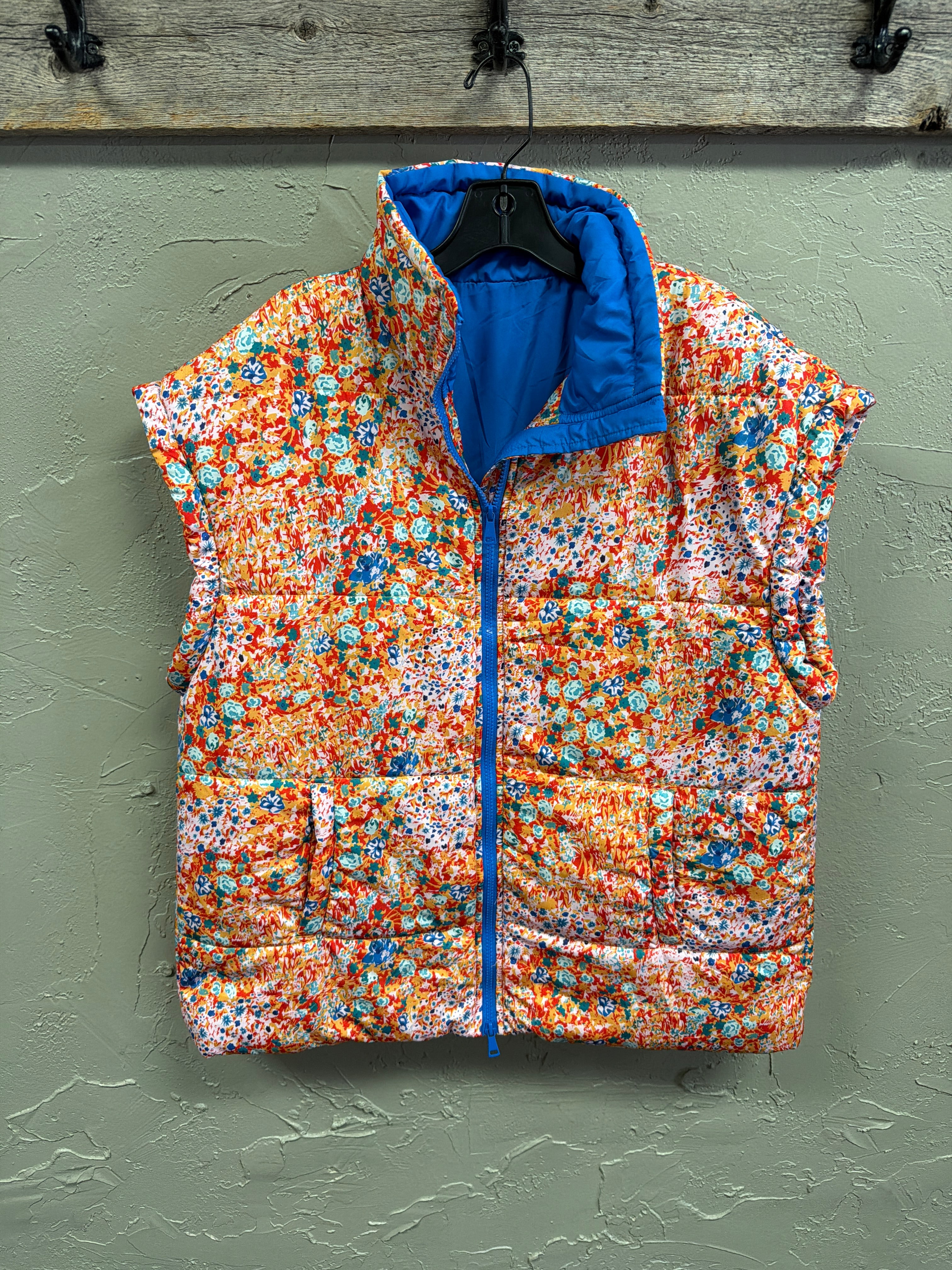 Oversized Cap-Sleeve Floral Vest