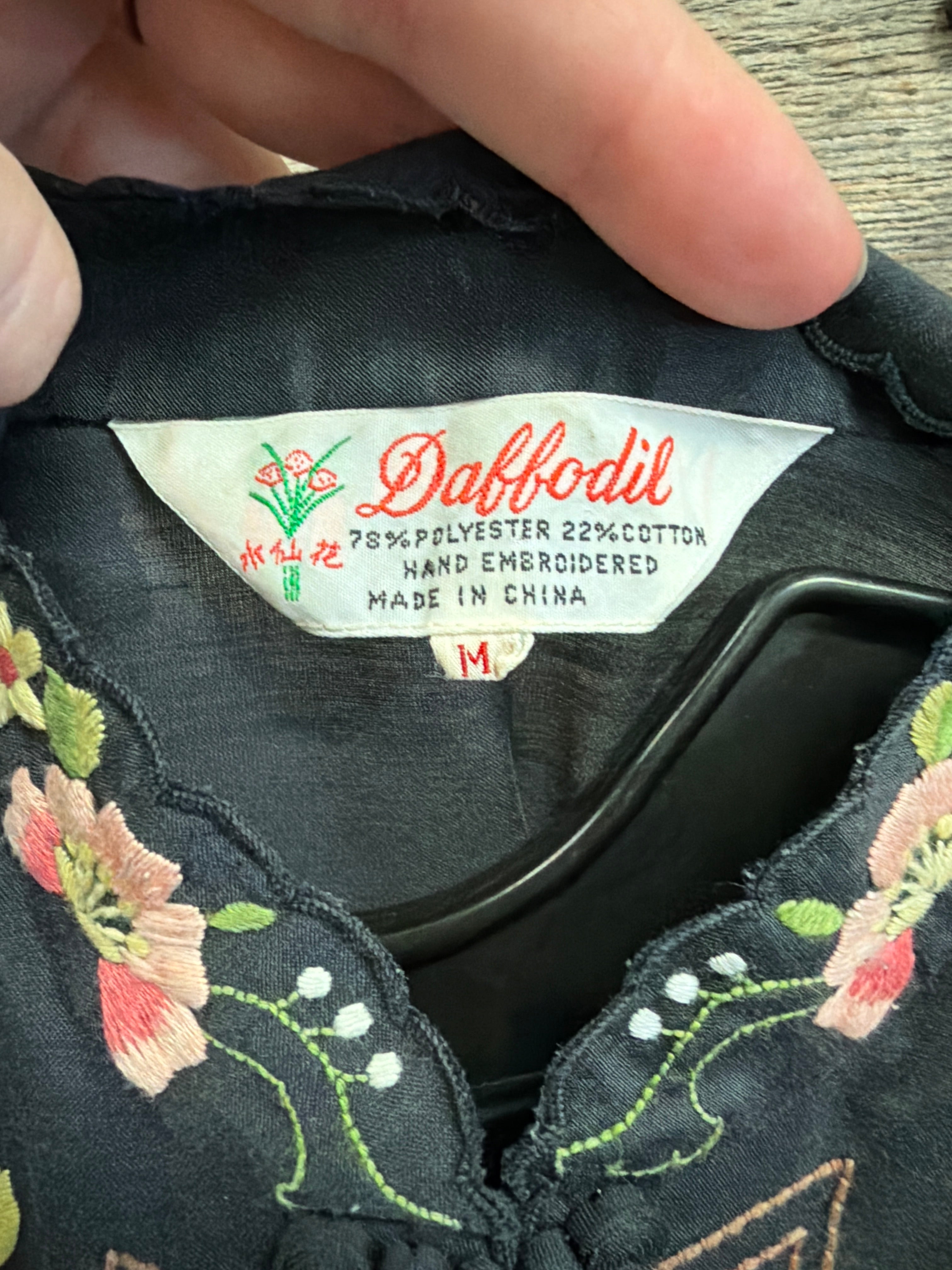 Vtg Daffodil Mandarin Collar Top