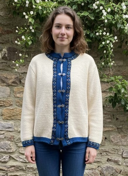 Vtg Gann of Norway Folk cardigan