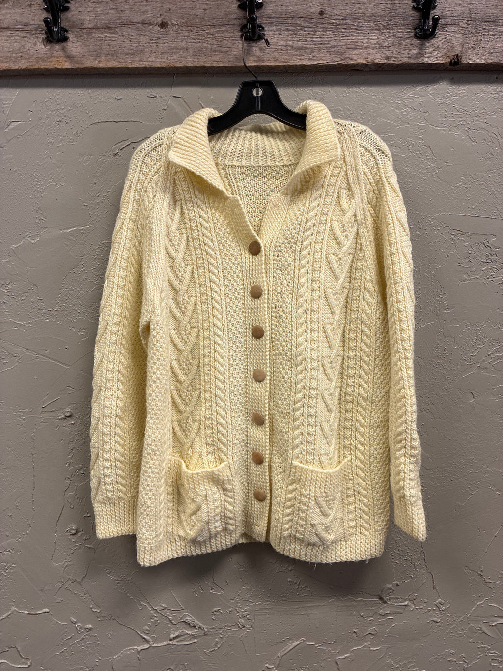 Vtg Handknit Aran Cable Cardigan