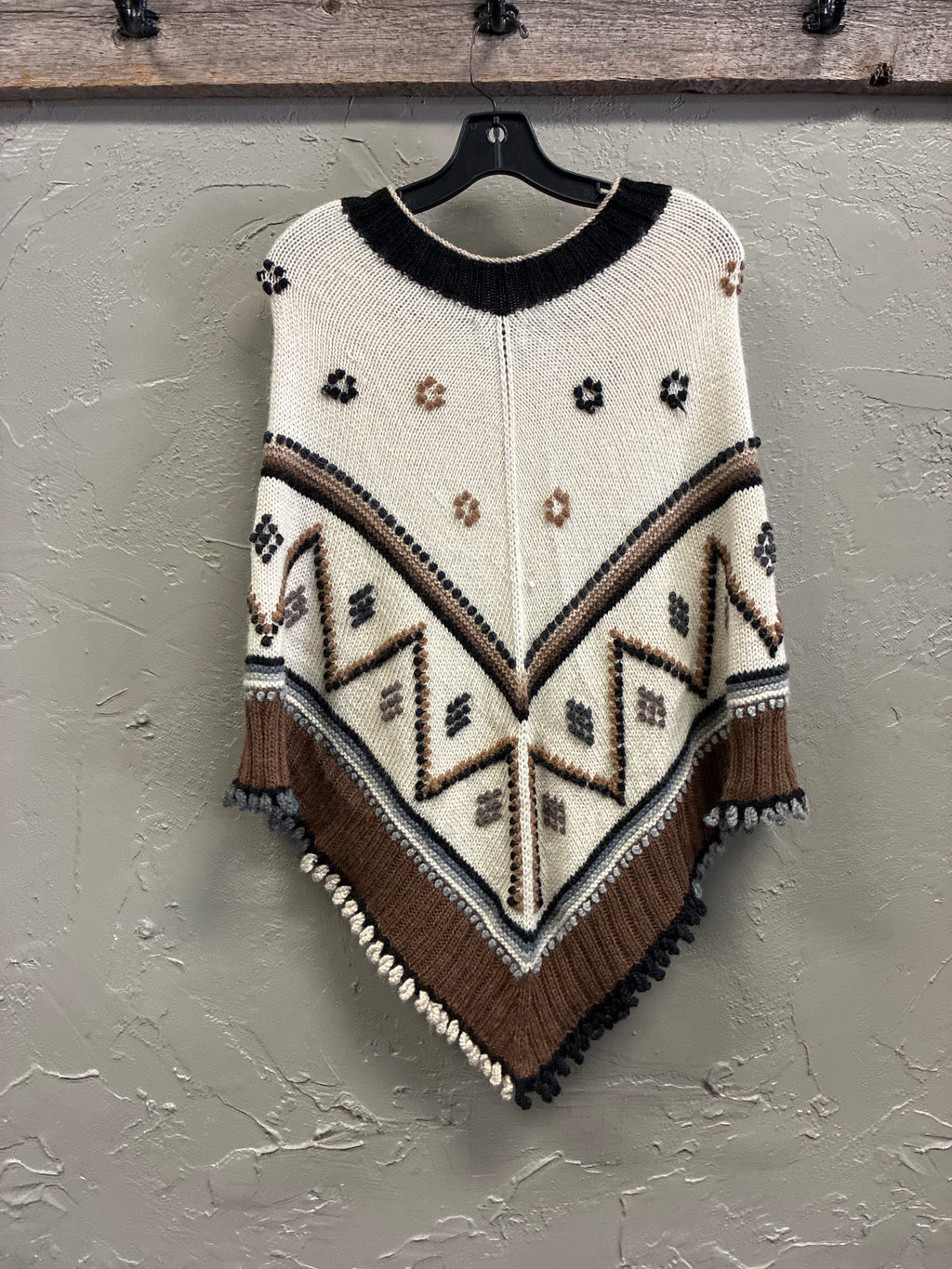 Vtg Factoria Perez Alpaca Poncho
