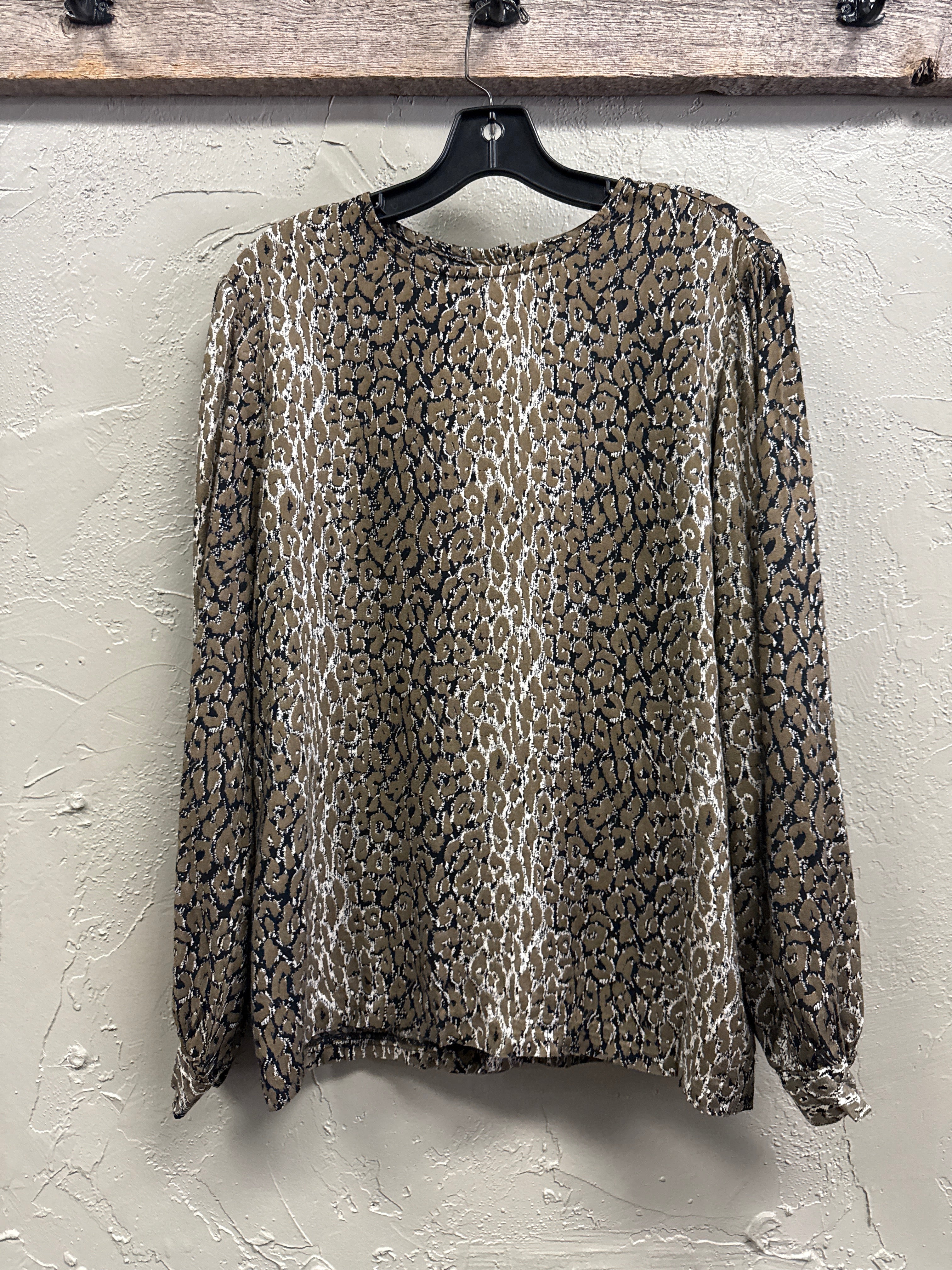 Vtg In Group Animal Print Blouse