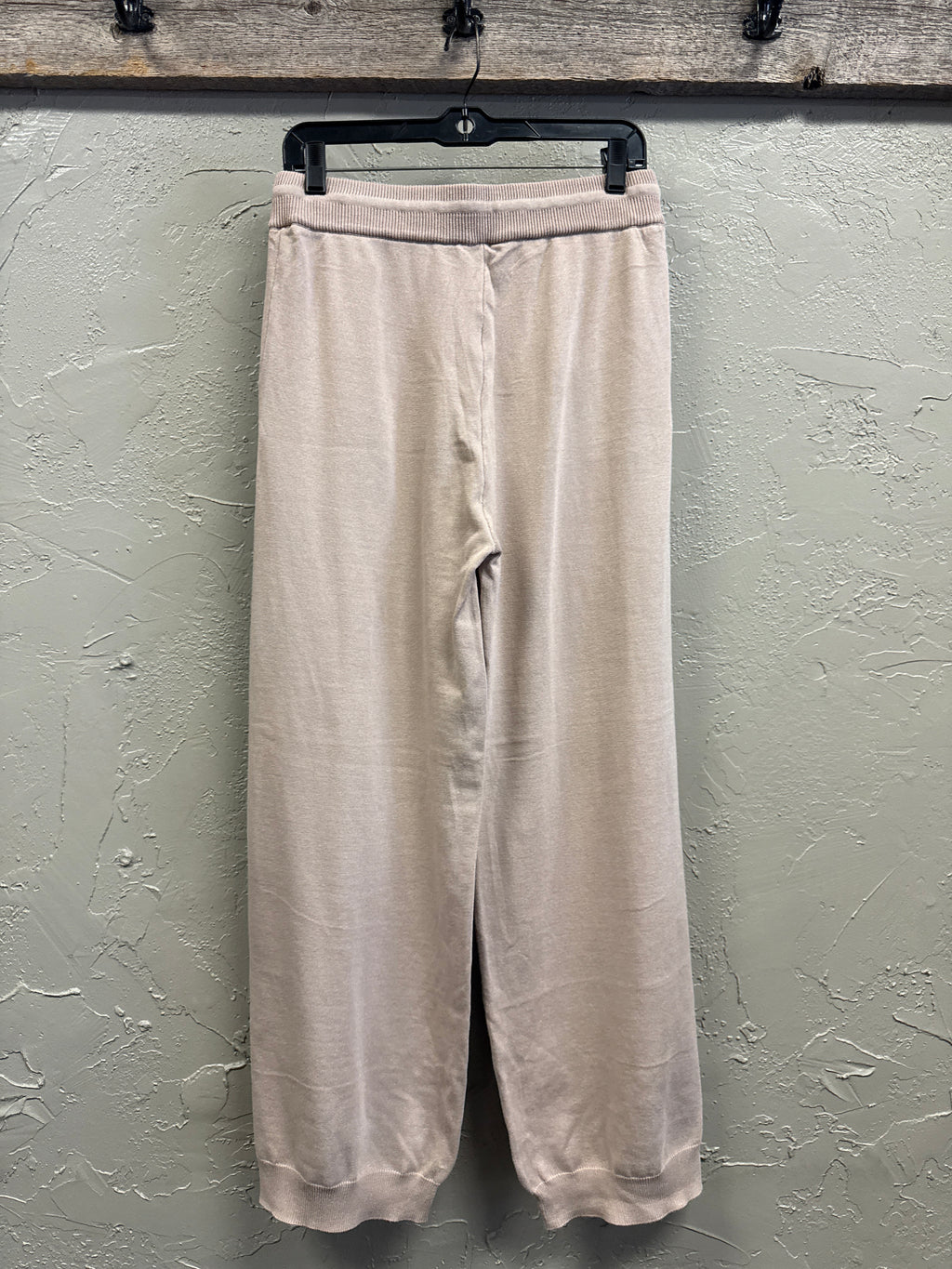 NWT Fisoew 2-PC Knit Lounge Set