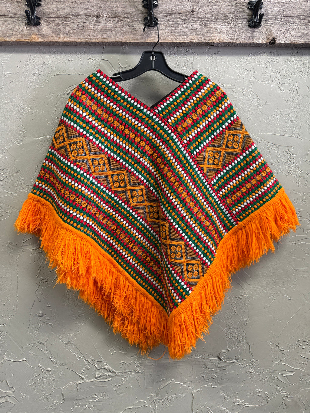 Vtg 70s Geometric Knit Poncho