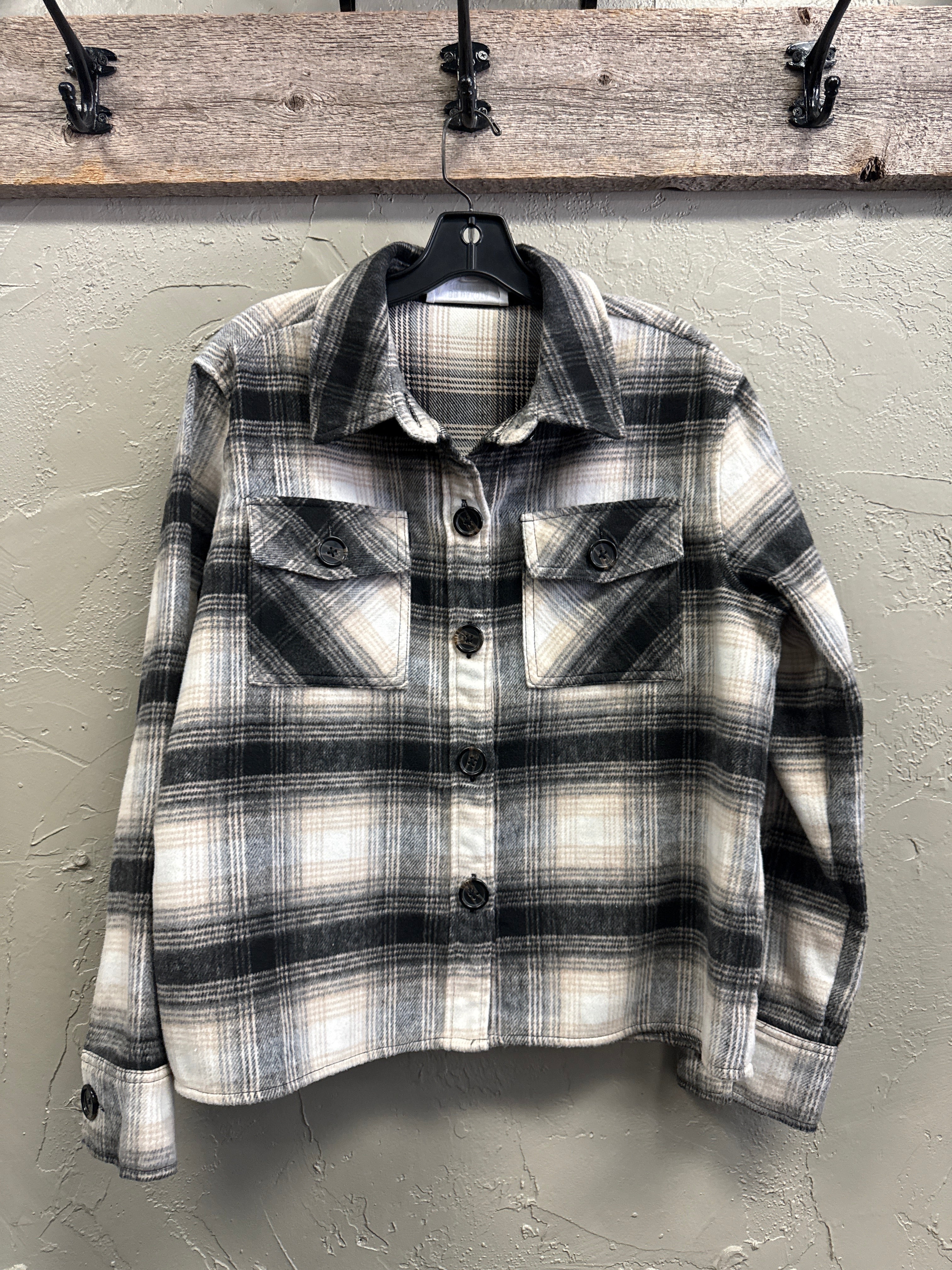 NWT BB Dakota Boxy Plaid Shacket (org$119)