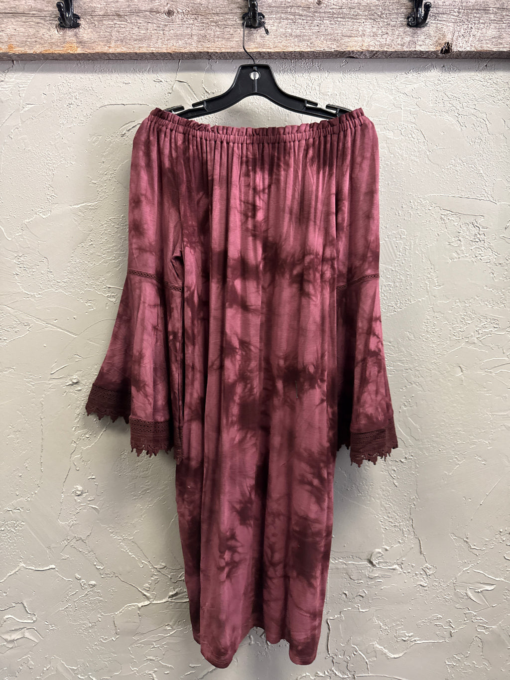 NWOT Indigo Thread Off-Shoulder Dress (org$89)