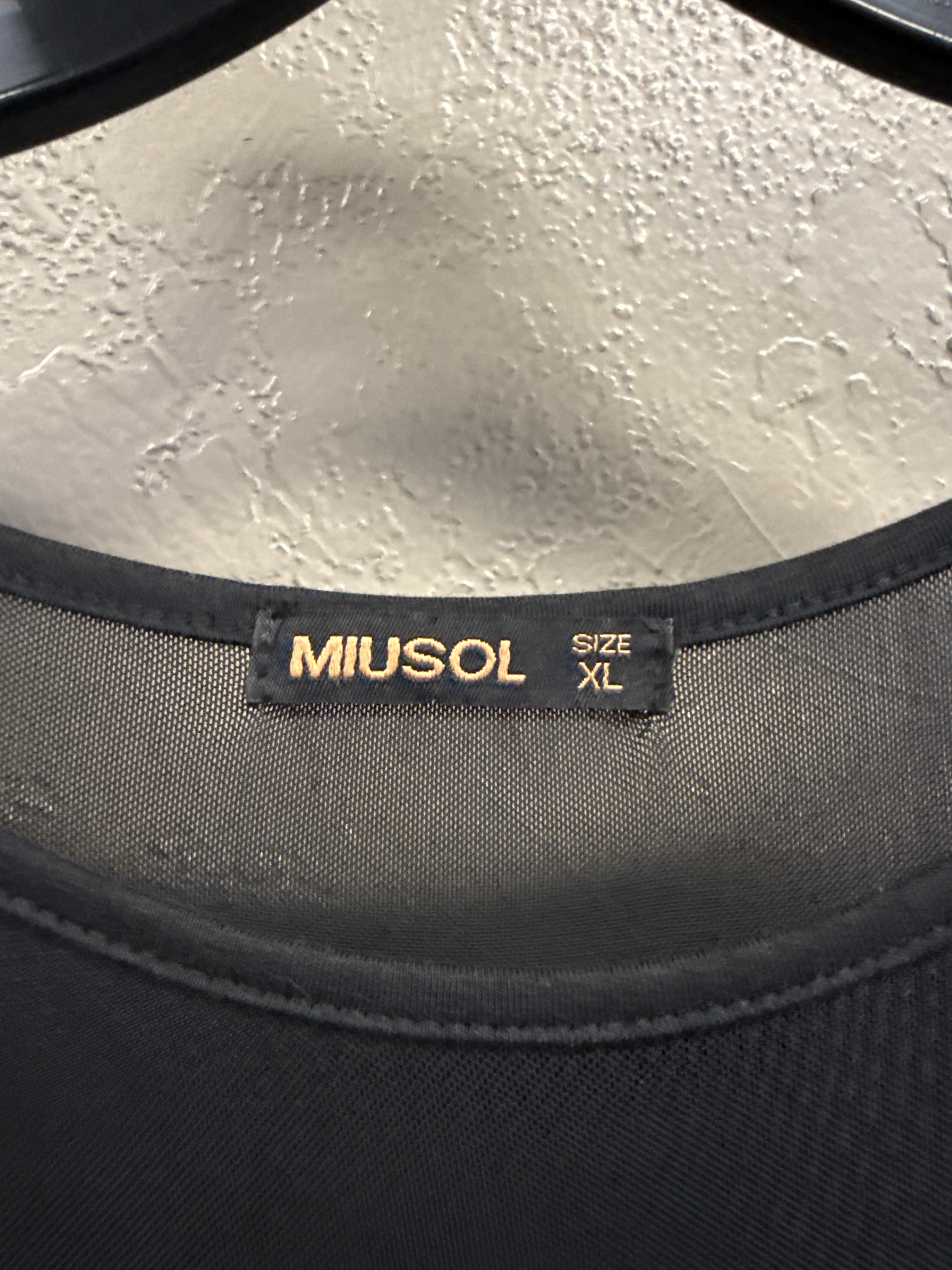 Miusol Lace Mesh-Back Gown