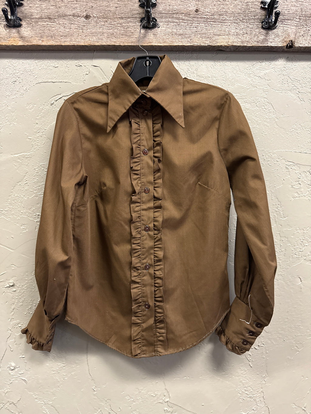 Vtg 70s Ruffled Button-down