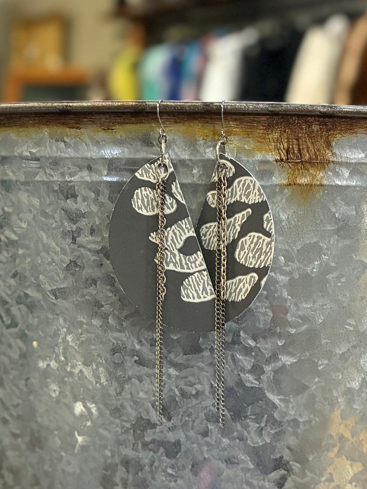 Split-Circle Wallpaper Earrings