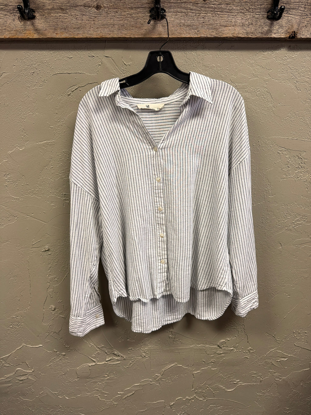 Urban Daizy Striped Button Down