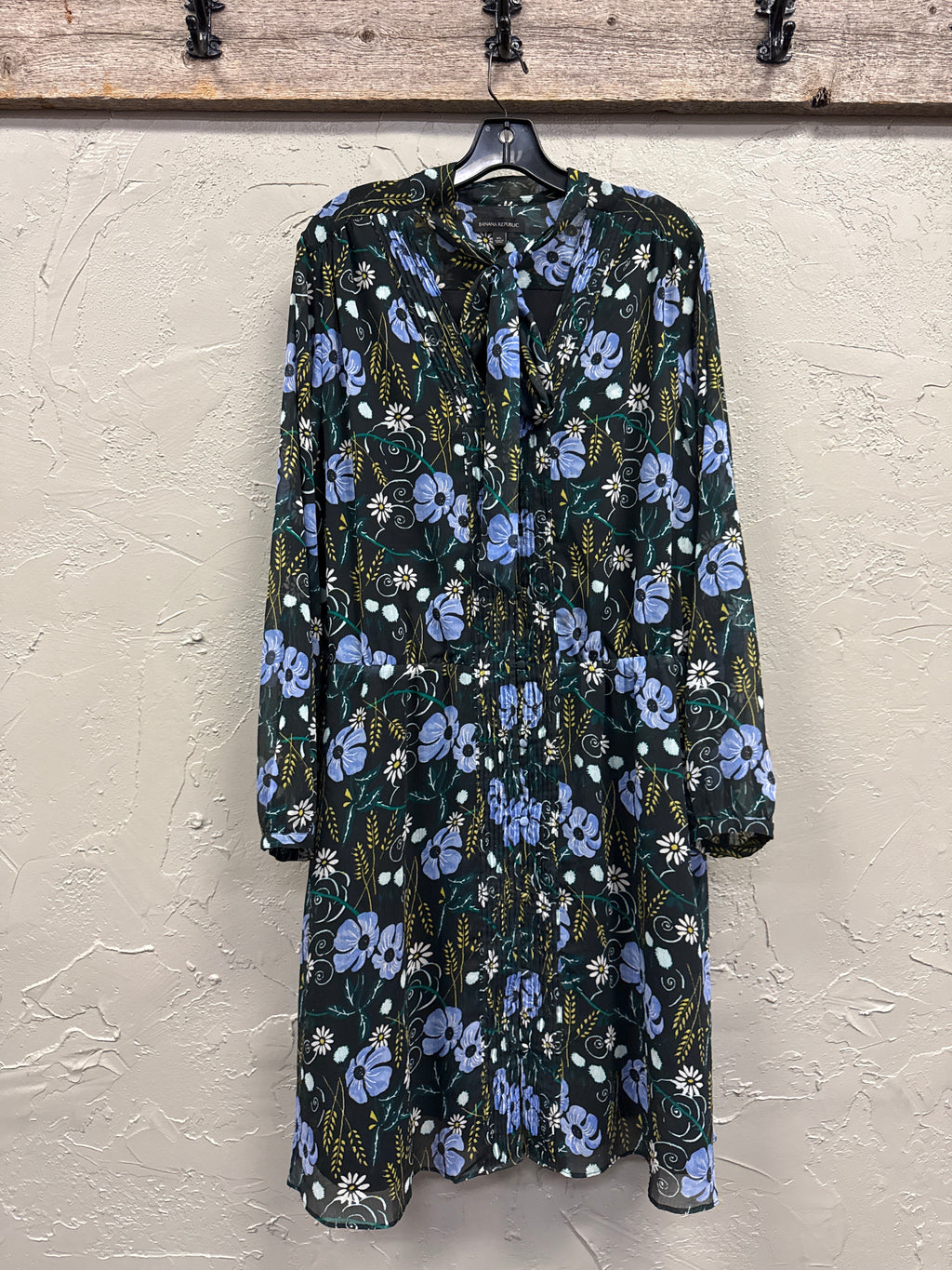 Banana Republic Floral Tie-Neck Dress (org$178)