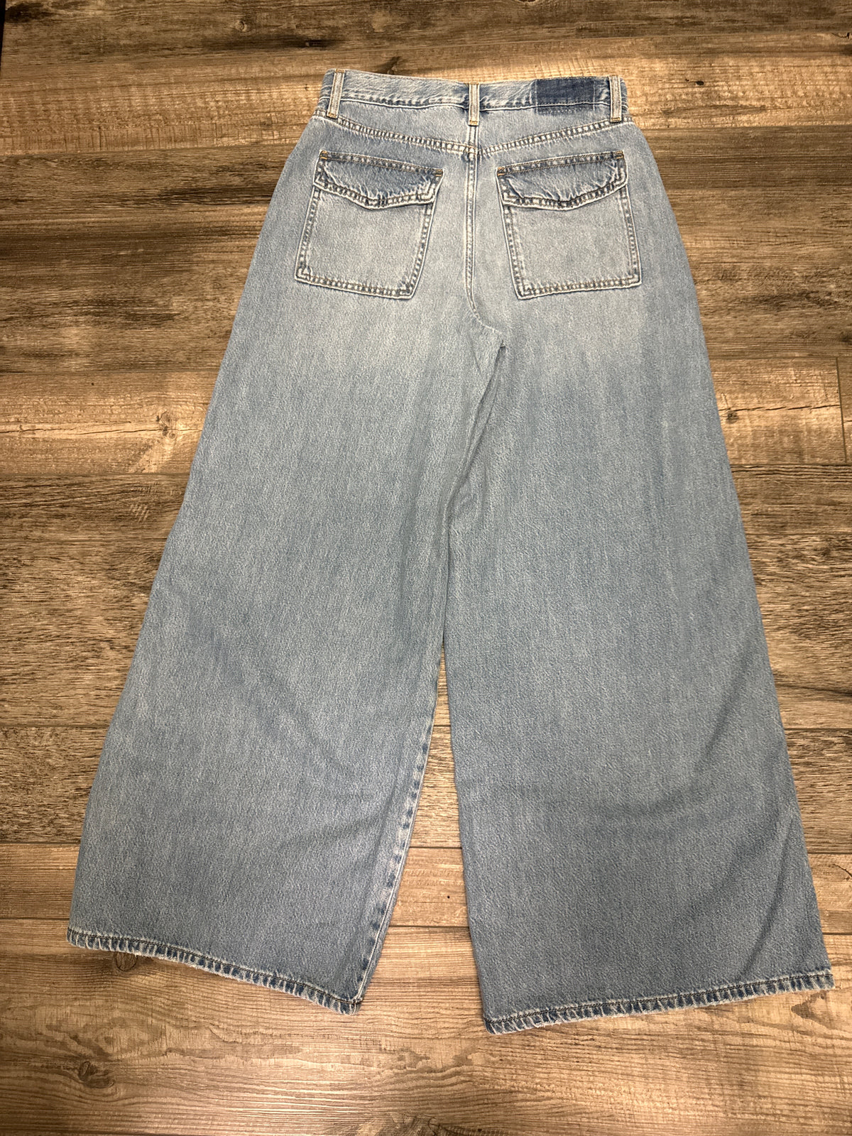NWT Universal Thread Palazzo Jean (org$40)