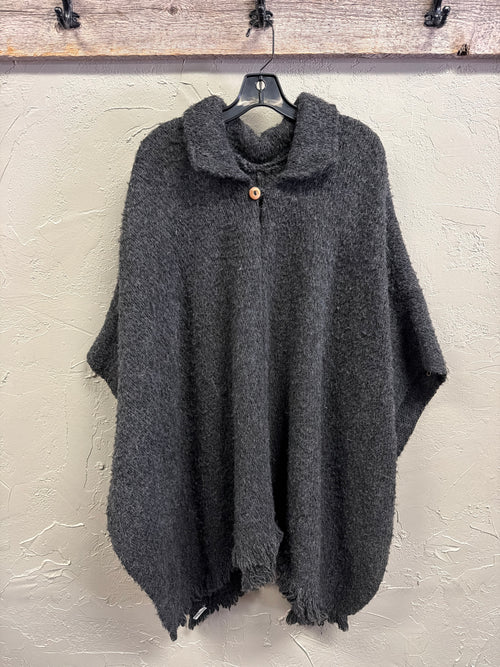 100% Wool Ecuadorian Poncho