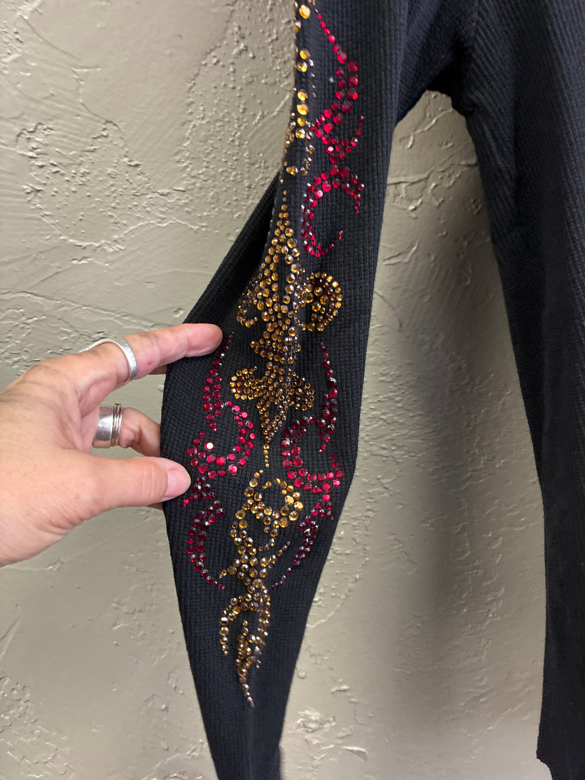 Vtg Y2K Bejeweled Rhinestone Thermal Top
