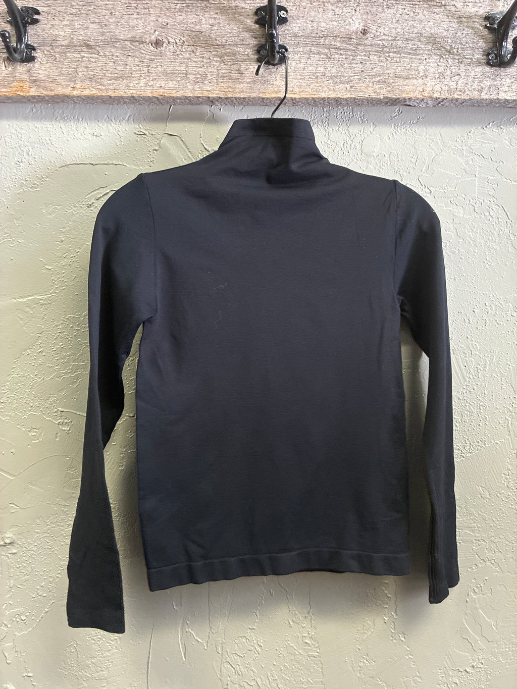 Yelete Seamless Mock Neck