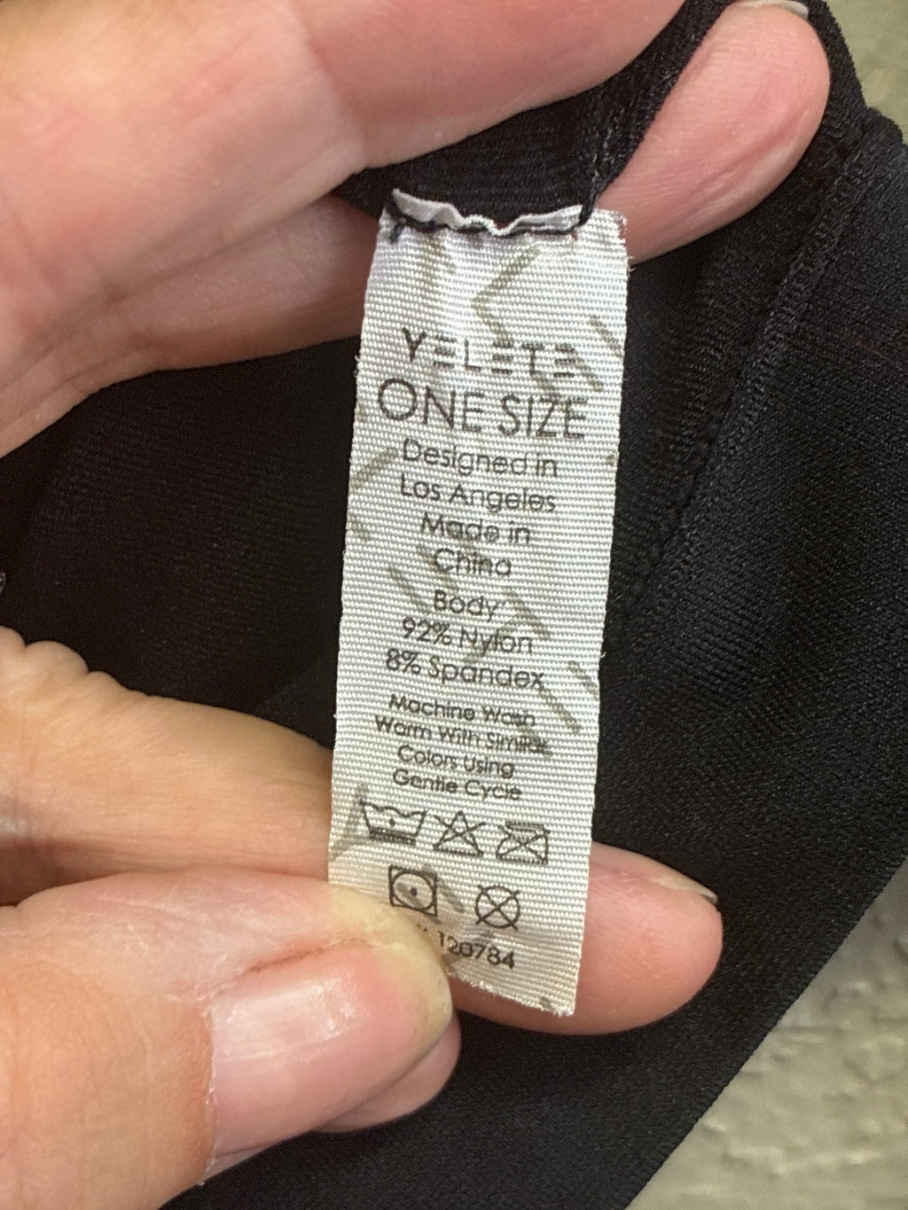 Yelete Seamless Mock Neck