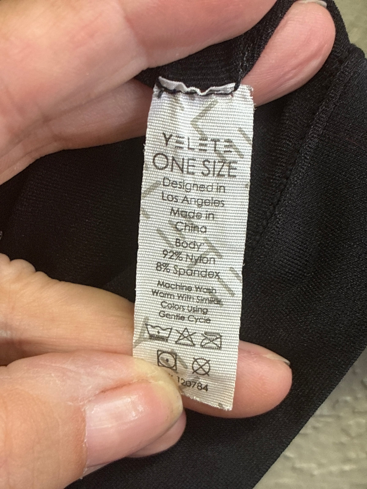 Yelete Seamless Mock Neck