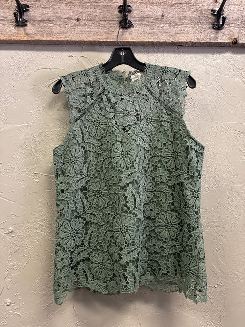 Adiva Floral Lace Sleeveless Top