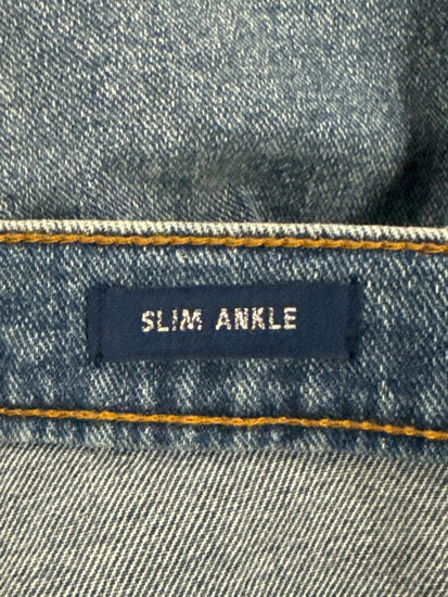 591977