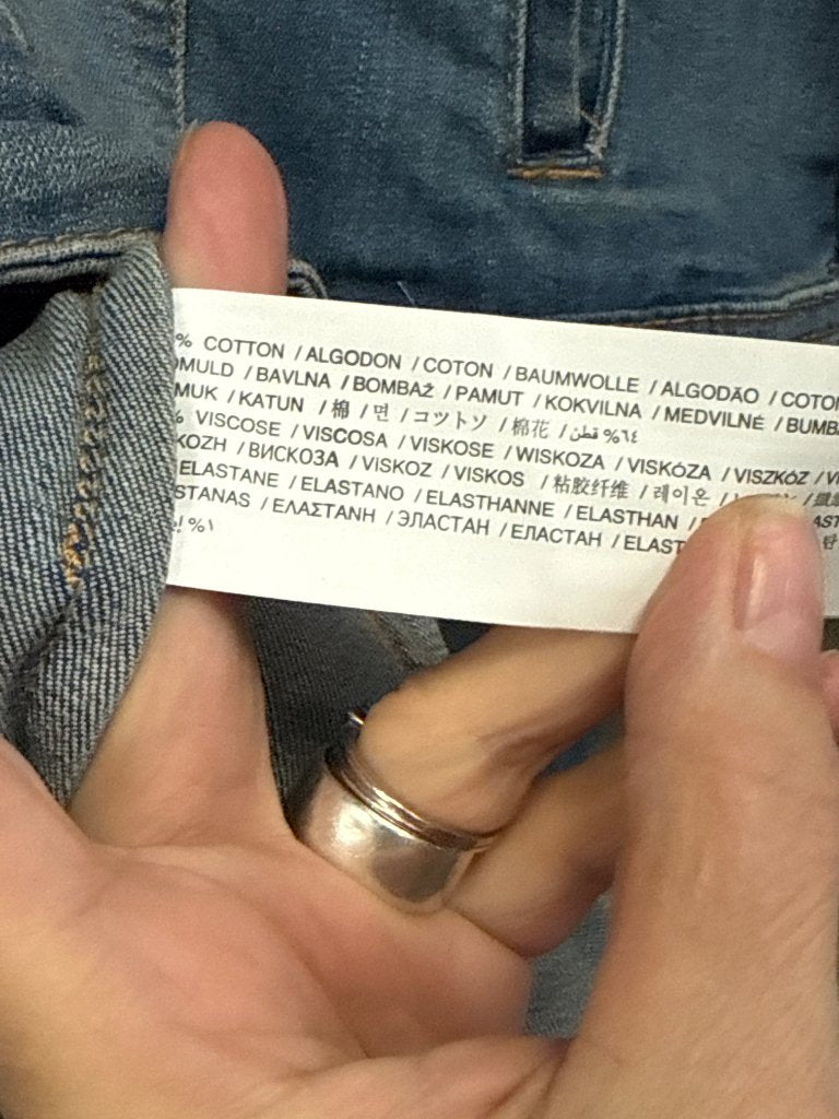 592119