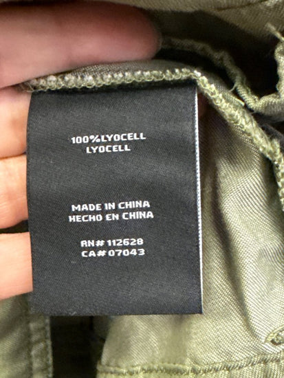 592694