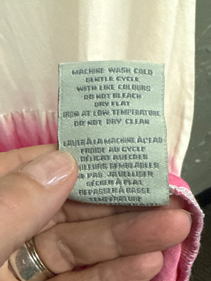 592842