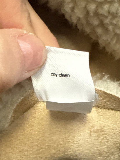 587762
