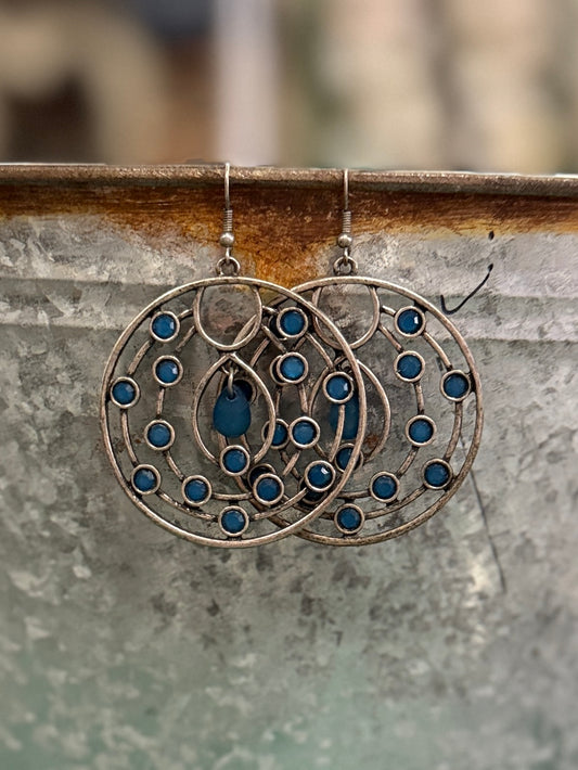 NWOT BLUE STONE EARRINGS
