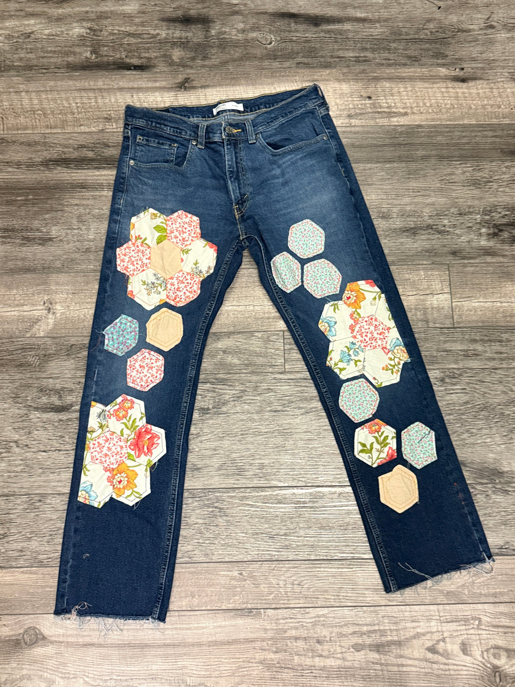 QUILTED FLORAL PATCHWORK JEANS