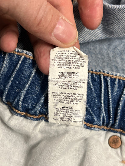 583200