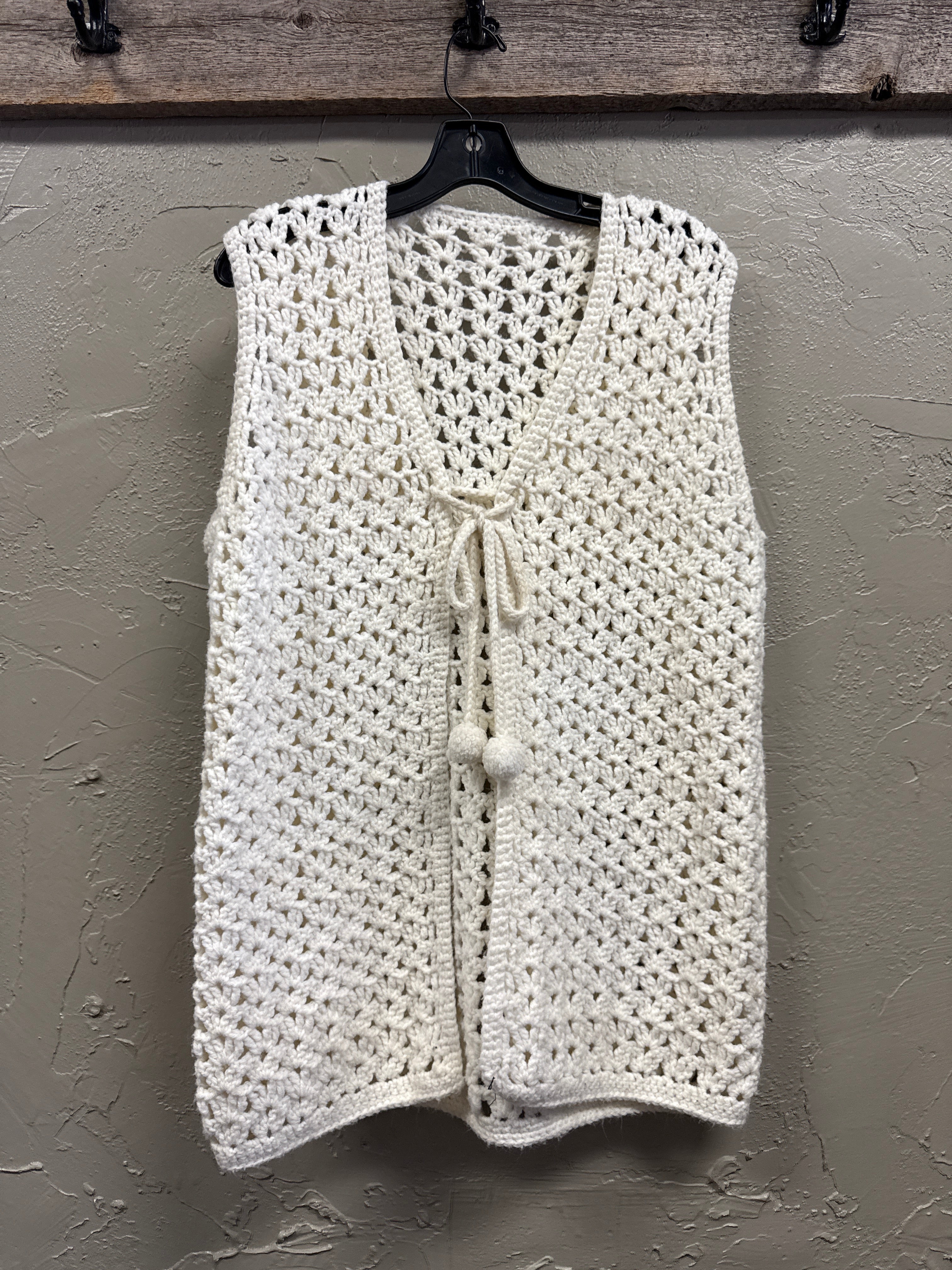 VTG CROCHETED PIECES