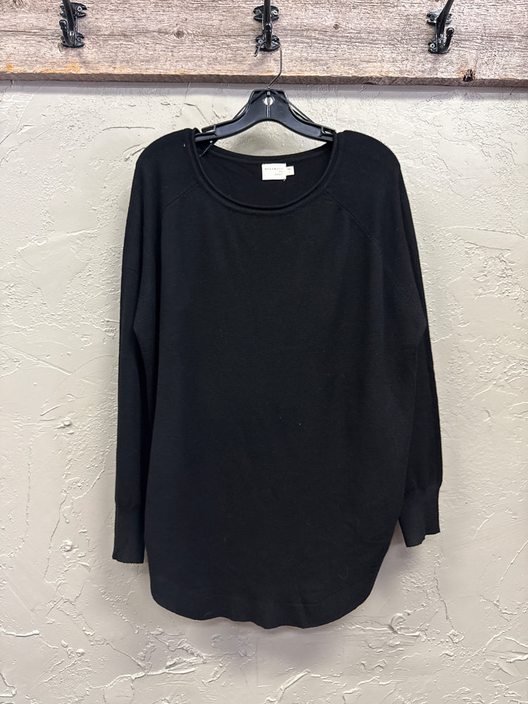 DREAMER CURVED HEM SWEATER