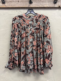 NWT EE:SOME FLORAL BLOUSE