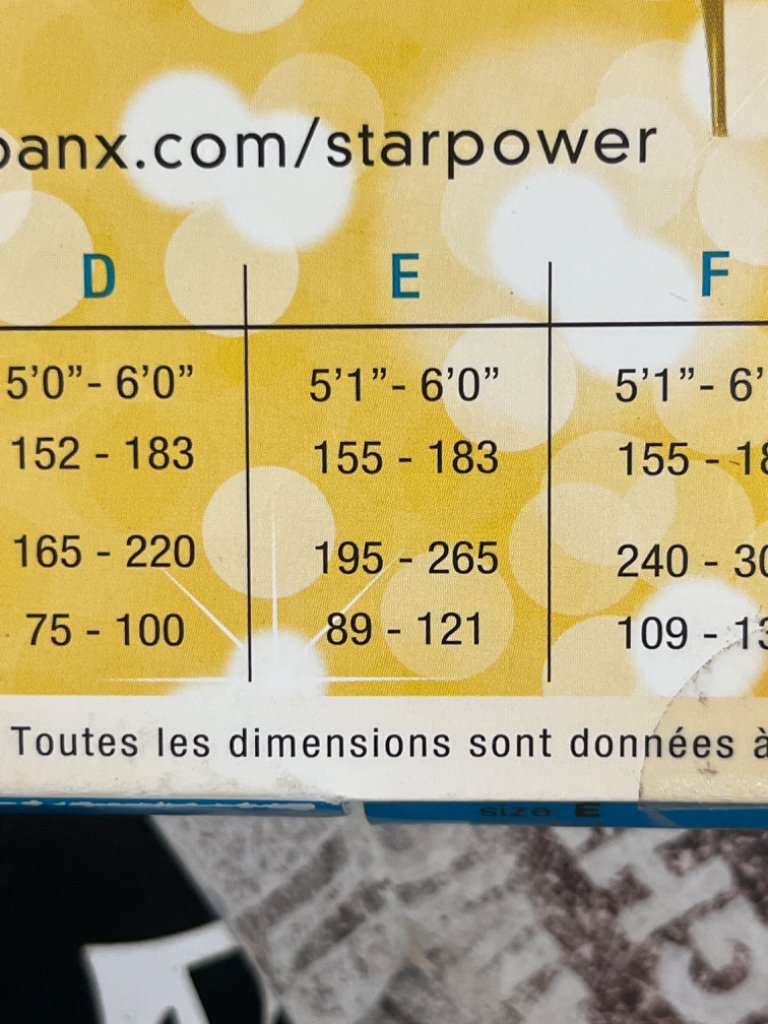 299136